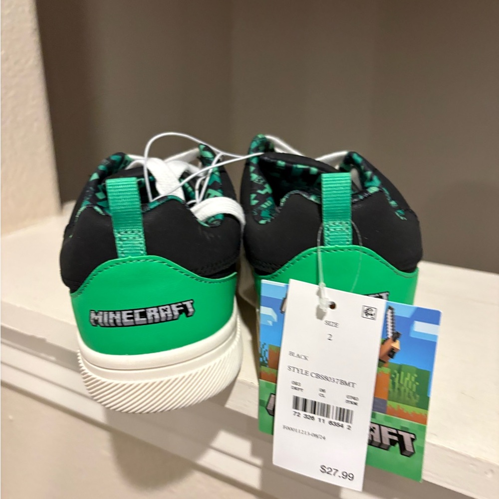 Kids' Minecraft Court Shoes Lace-Up Sneakers, Pull Loops, Youth Size 2Y New - Picture 8 of 9